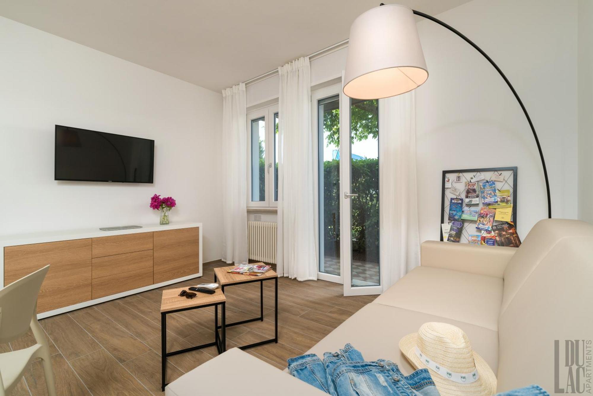 Belle Maison - Du Lac Apartments ซีร์มิโอเน ภายนอก รูปภาพ