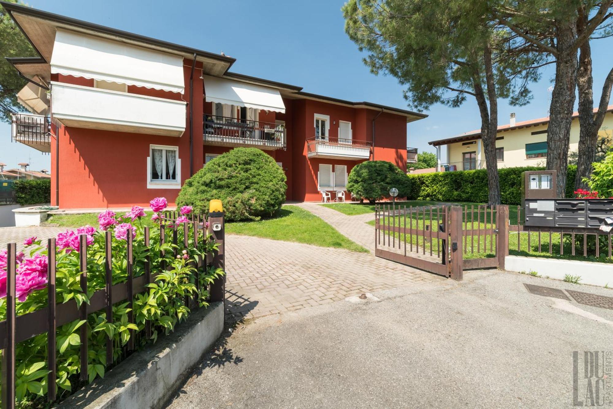 Belle Maison - Du Lac Apartments ซีร์มิโอเน ภายนอก รูปภาพ